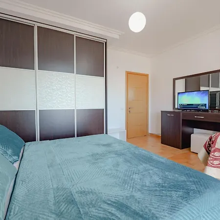 Xika Πανσιόν 4*