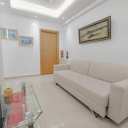 Xika Casa de hóspedes Sarandë