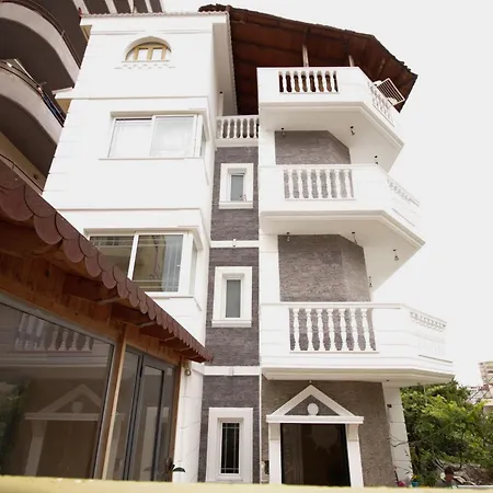 Xika Πανσιόν Σαράντα