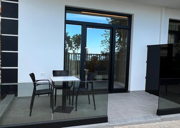 Xika ゲストハウス Sarandë